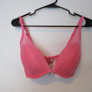 Victoria Secret Incredible Plunge Bra Pink Lace 32DDD